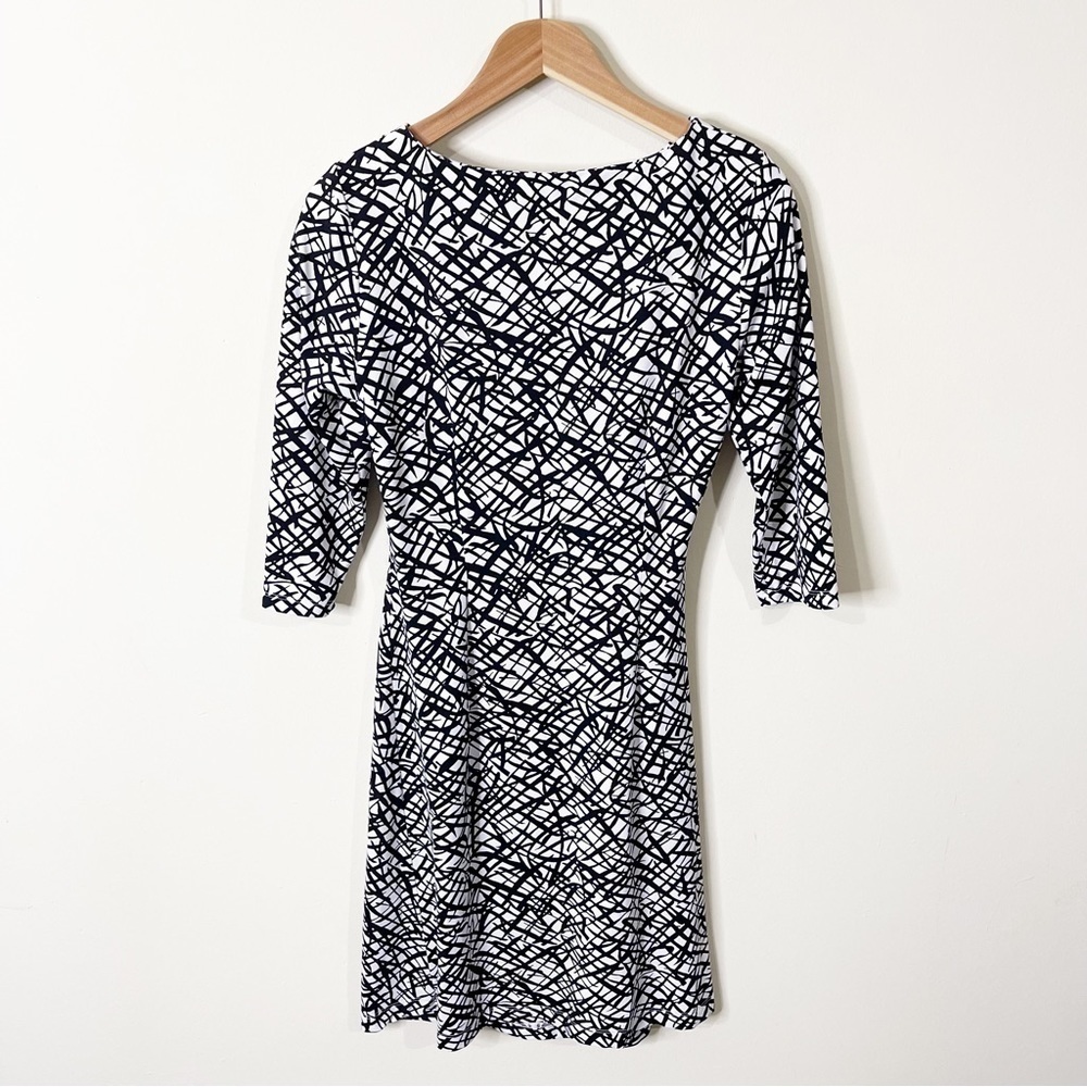 J. McLaughlin Black White Marble Print 3/4 Sleeves Ruched Sage Dress Small - Picture 6 of 9